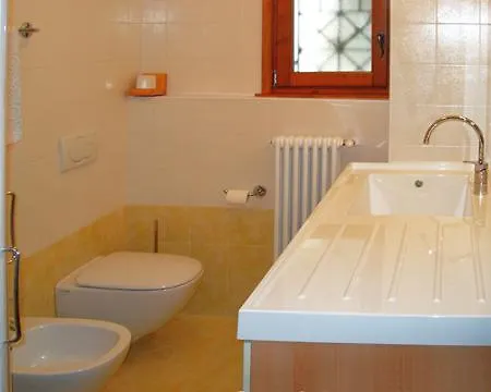 Apartament Elda Livo (Lombardy)